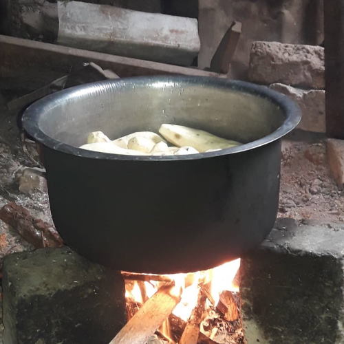 uganda saucepan cooking open fire